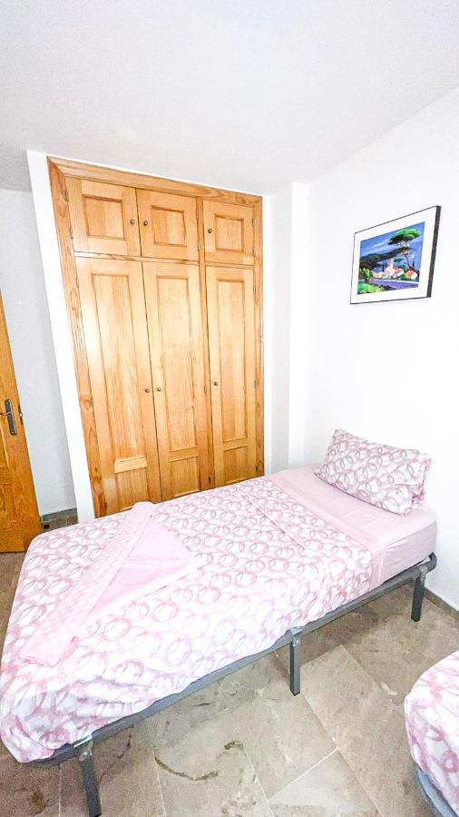 Huelin Beach Suite Aeropuerto Malaga Luaran gambar